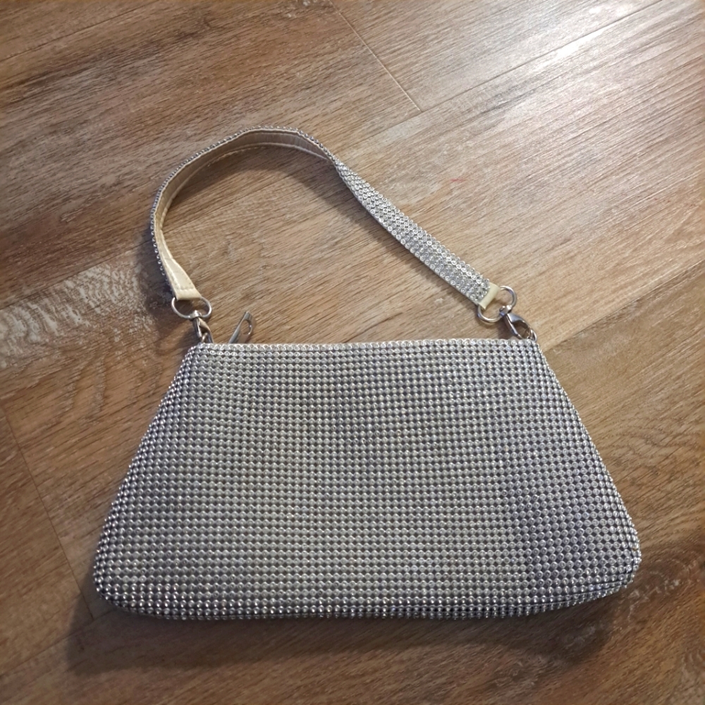 Elegant Glamorous Silver Sparkly Rhinestone Small Clutch Bag With Zipper